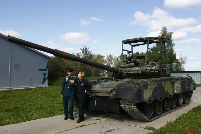 Танк Алеша. Танк Алеша в парке Патриот. Танк Алеша в Кубинке. Легендарный танк Алеша. Танк алеша без купюр