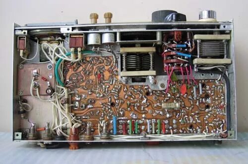 Радиоприёмник турист 315. Радиоприёмник турбо-тест. Приемник тест. Турбо тест кв приёмник. Радиоприемник нейва 227 мк.