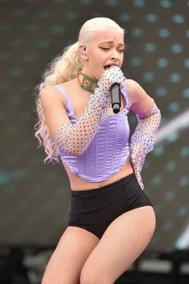 ALICE CHATER Performs at Brighton & Hove Pride 08032019 