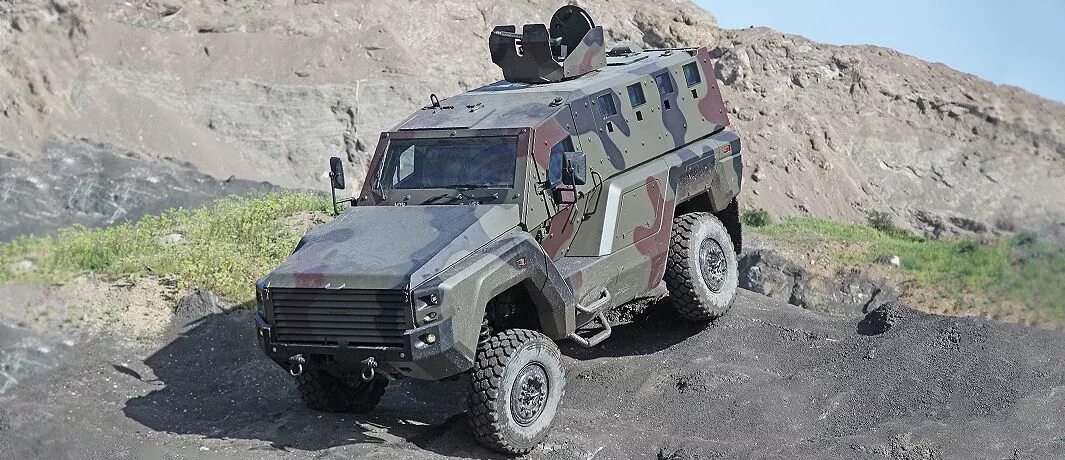 Cobra 2 3. Otokar Cobra 2 MRAP. Kirpi бронеавтомобиль турецкий. Турецкий БТР Кобра 2 MRAP. Бронеавтомобиль Otokar Kaya.