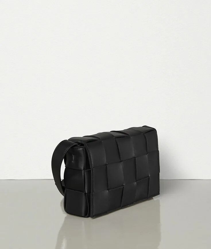 Bottega veneta cassette. Bottega veneta cassette. Bottega veneta cassette bag. Сумка bottega veneta cassette. Боттега венета сумки cassette.