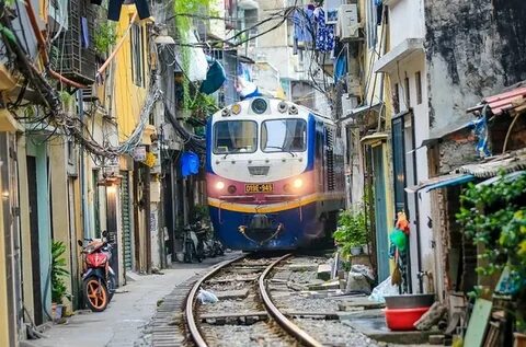 Street train