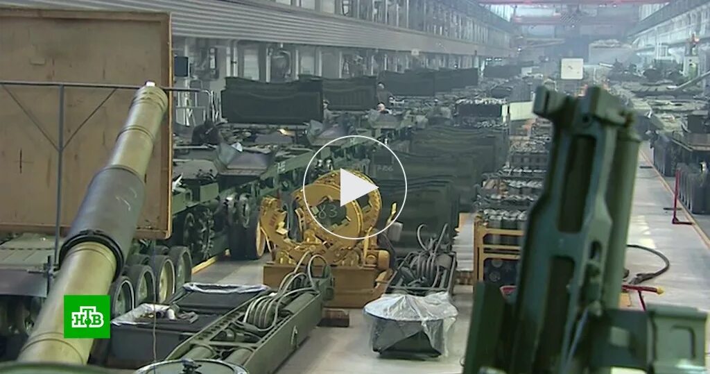 Уралвагонзавод работает. Завод увз в нижнем тагиле. нижний тагил завод танков. уралвагонзавод нижний тагил танки. танковый завод в тагиле.
