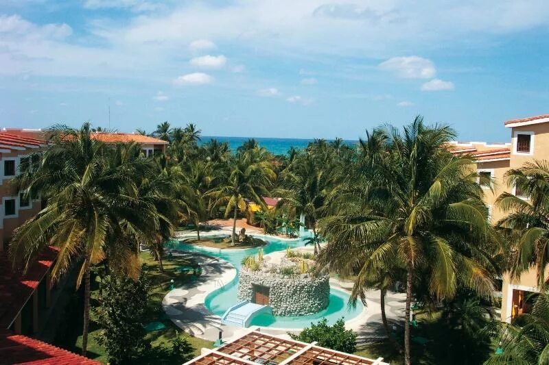 Варадеро отели с бассейном. Gran caribe las morlas 4 варадеро. Be live experience varadero 4*. Be live las morlas 4*. Тукспан варадеро куба.