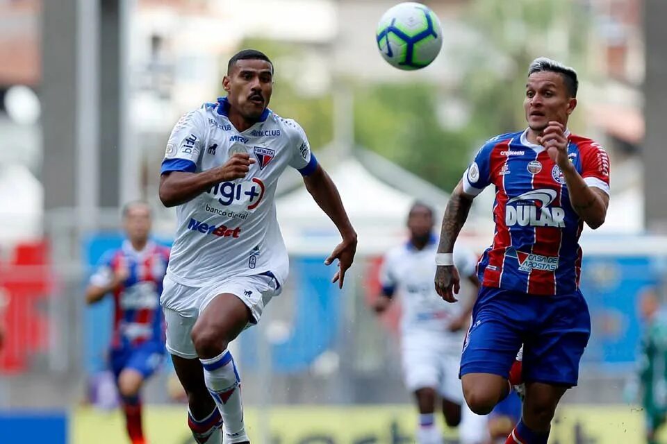 Fc corinthians roger krug guedes. Фк форталеза. Ygor bahia. Крисиума. Criciuma fc logo.