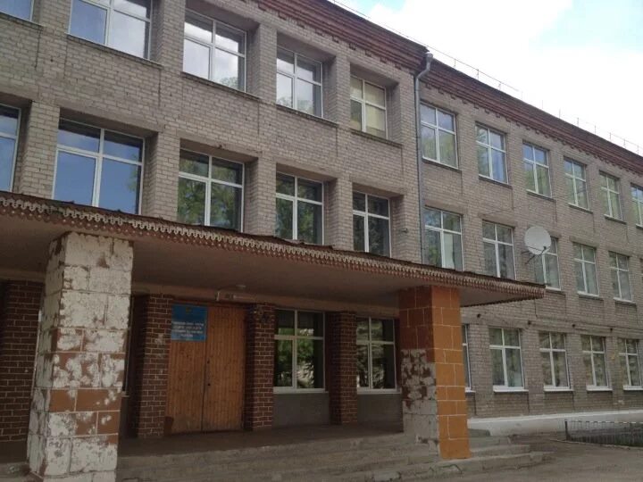 Гимназия 5 рязань горроща. Школа интернат №18 рязань. Кирицы рязанская область школа. Интернат 1 рязань. Сапожковская школа 1.