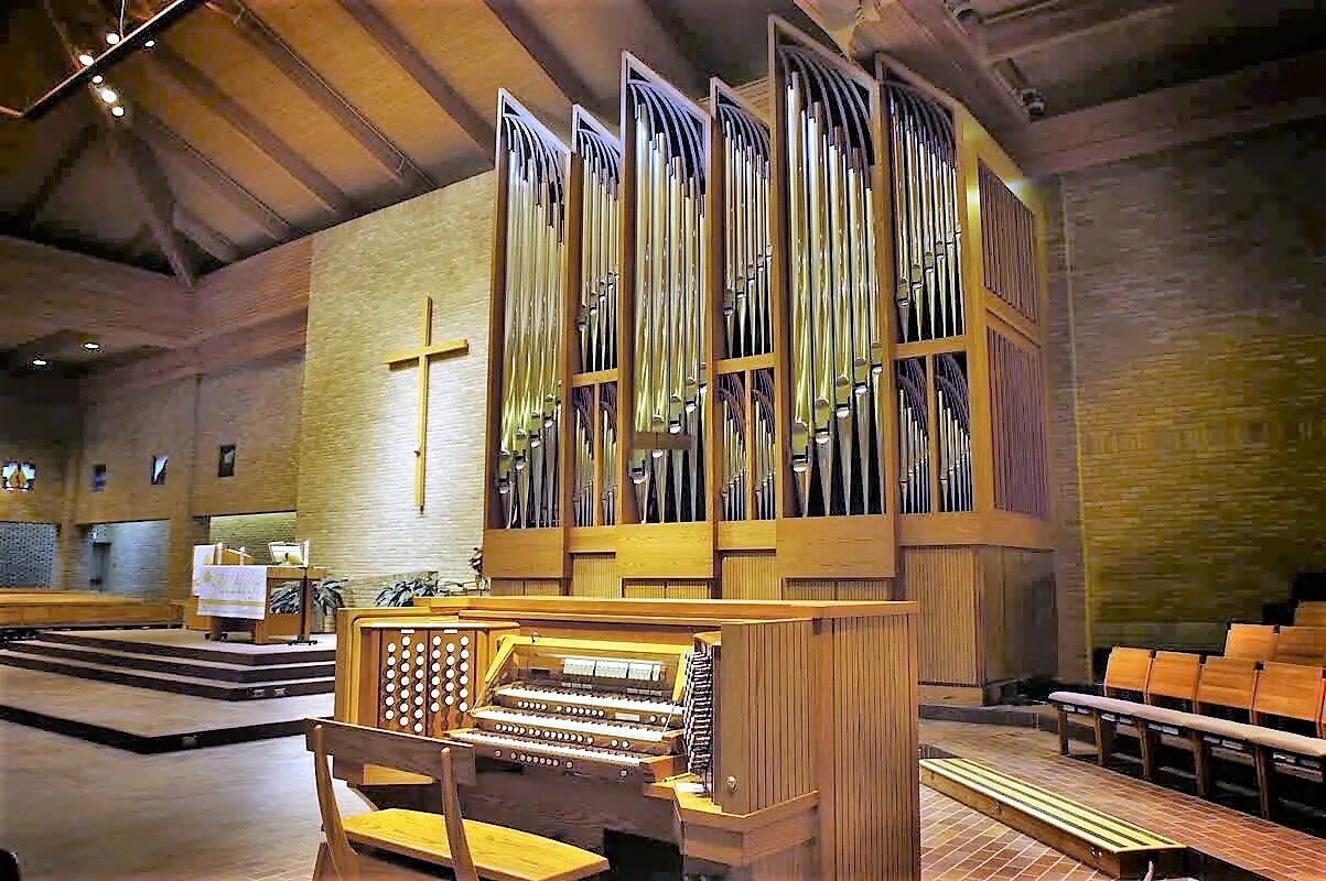Organ. Органный концерт "и.с.Бах-Великий мастер полифонии". Норрландский орган. Орган духовой инструмент. Старинный орган.