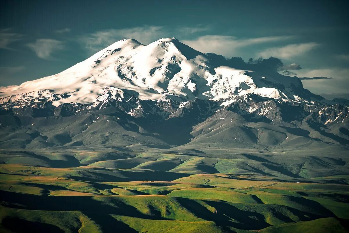 Фотографии эльбруса. Гора Эльбрус (Кабардино-Балкария, Карачаево-Черкесия). Горы Кавказа Эльбрус. Джилы Су Эльбрус. Северный Кавказ Эльбрус.