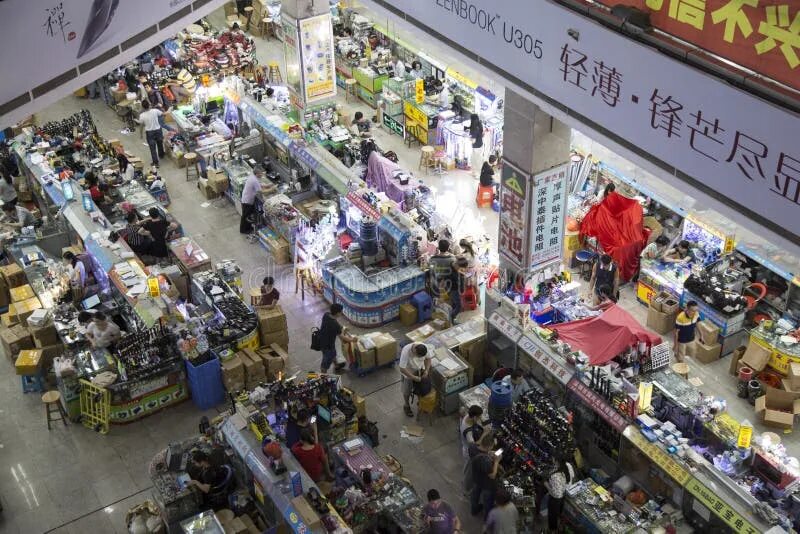 Китай 2000. Китай 2000 города. Китайский супермаркет. China shenzhen рынок. Рынок электроники.