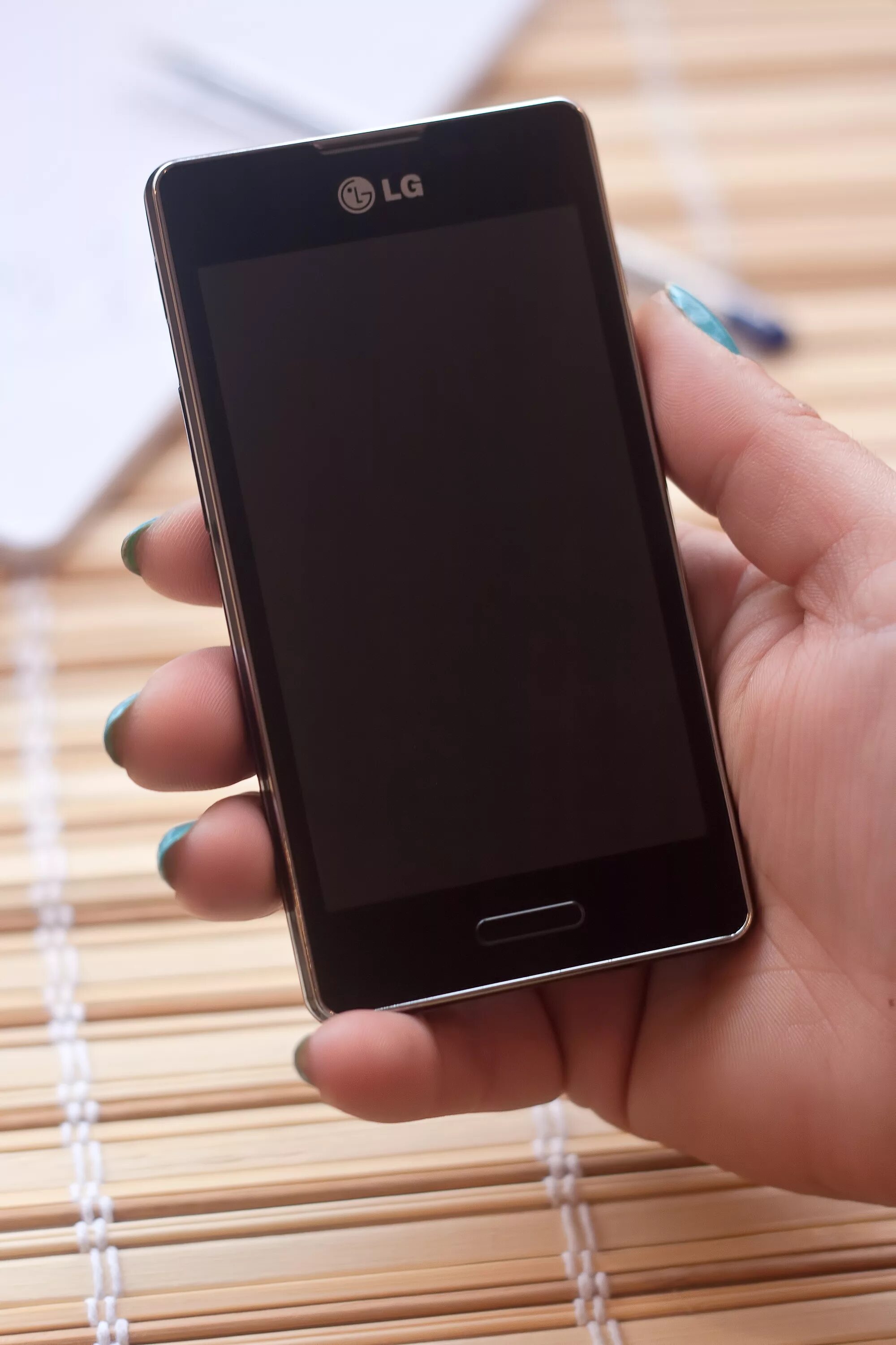 Телефон. Убавь телефон. 3g android smartphone mini. Убавь телефон. Символ сотового телефона.
