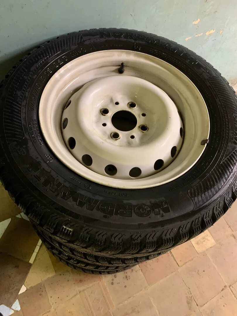 Купить летнюю резину в тольятти. 165/70 R14 зима Пежо партнер. 165/70 R14 зима. Зимние колеса р13. Колеса r14 165 70.