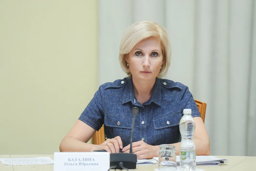 Заместитель министра а. Минтруд заместитель. Вовченко алексей витальевич первый заместитель министра. Замминистра труда ольга баталина. Ольга баталина заместитель министра.