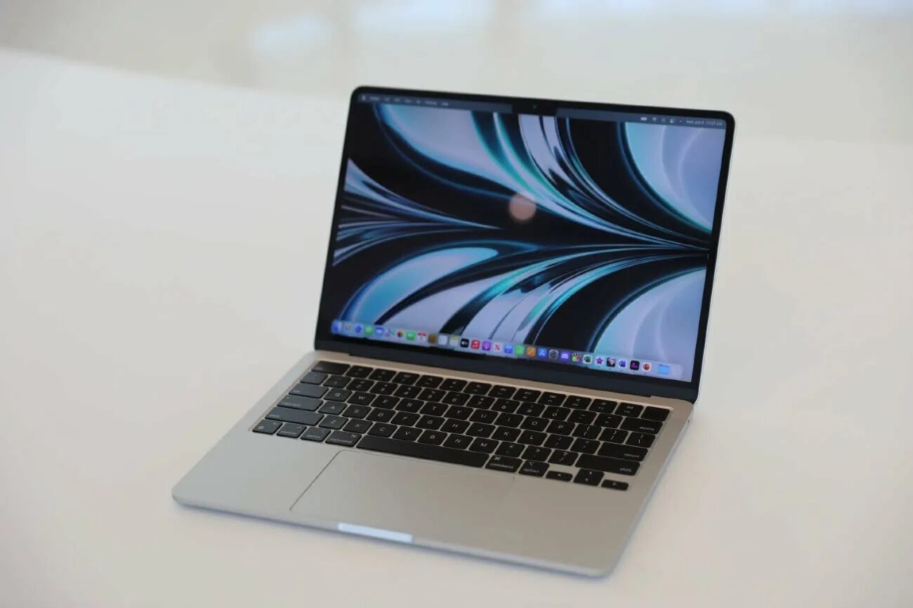 Macbook air 13 m2 2022. Air m2 8 512. Apple macbook air 13. Macbook air 13 m2. Apple macbook pro 15 mid 2015.