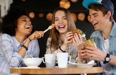 Friends eating at a cafe - Atlanta, Georgia.