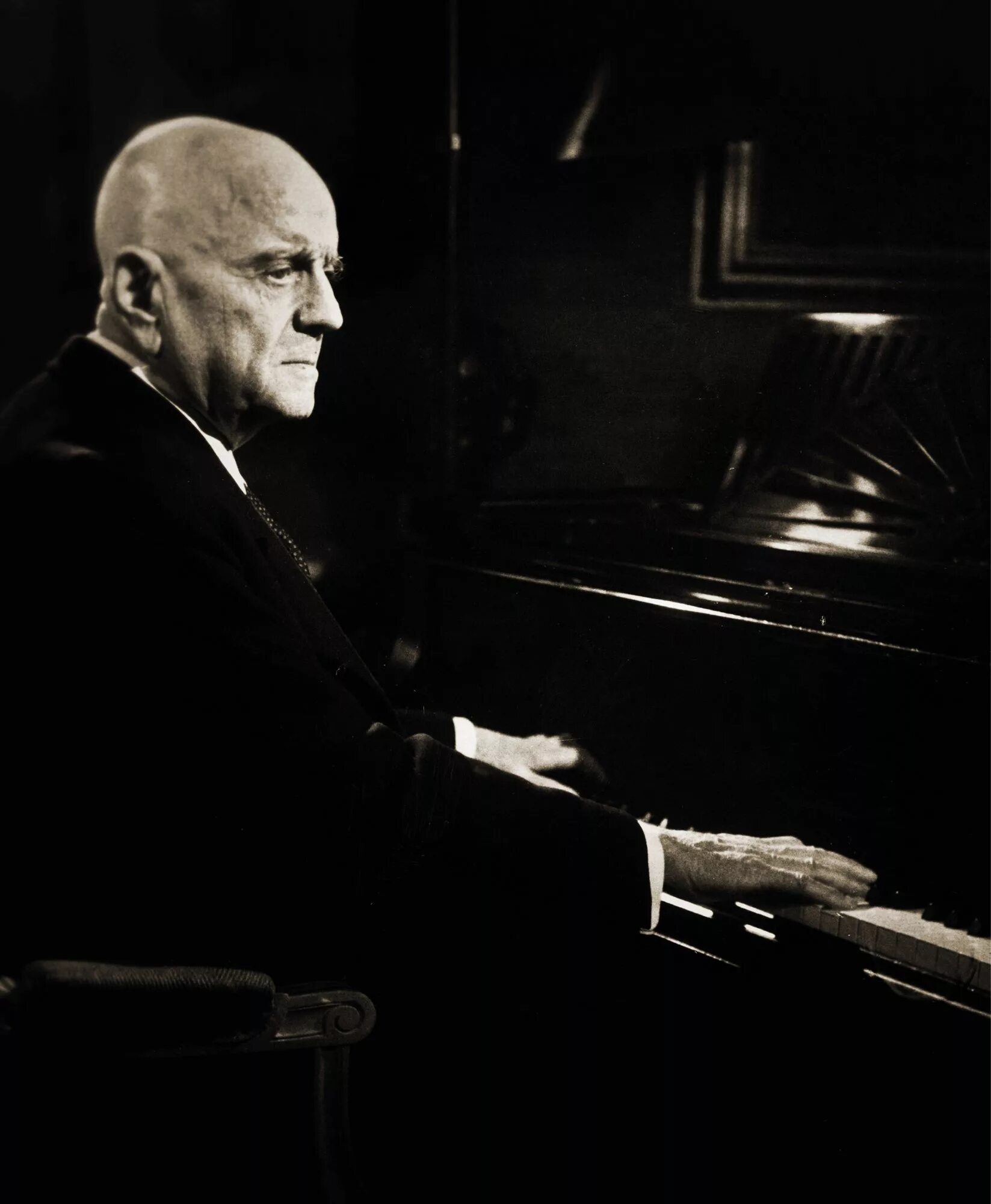 Симфония куллерво финский композитор 8 букв. 8 декабря 1865 ян сибелиус. Симфония куллерво финский композитор 8 букв. Classical music singers. Финский композитор автор симфонии куллерво 8.