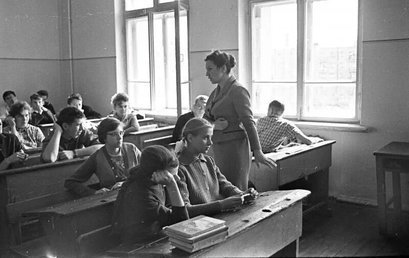 Советская школа номер 2. Школа РСФСР. Школа 1963 год. Образование в 1930 годы. Школы СССР 1930.