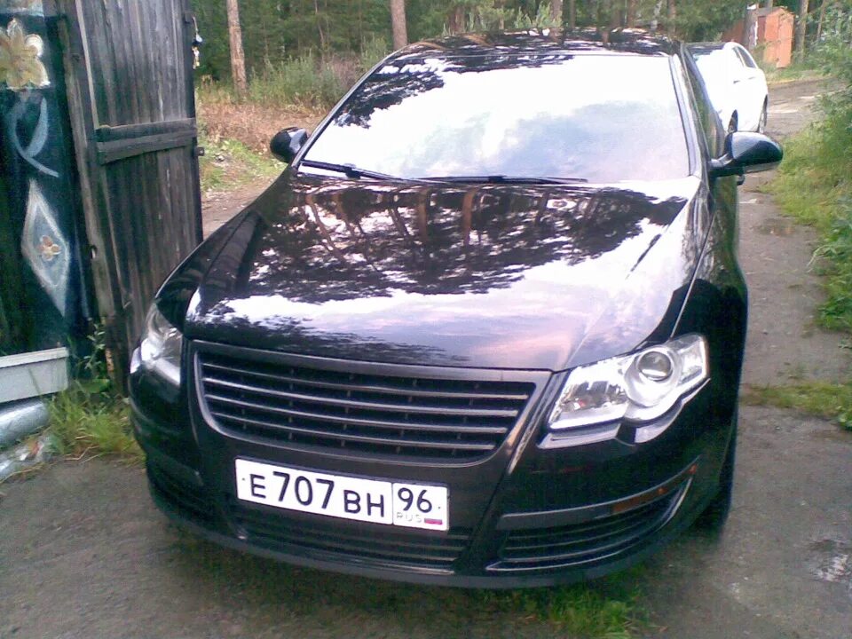 Пассат б6 тюнинг решетки радиатора Купить 3C853654COE Решётка радиатора Black Chrome от JOM на VW Passat B6 3C в на
