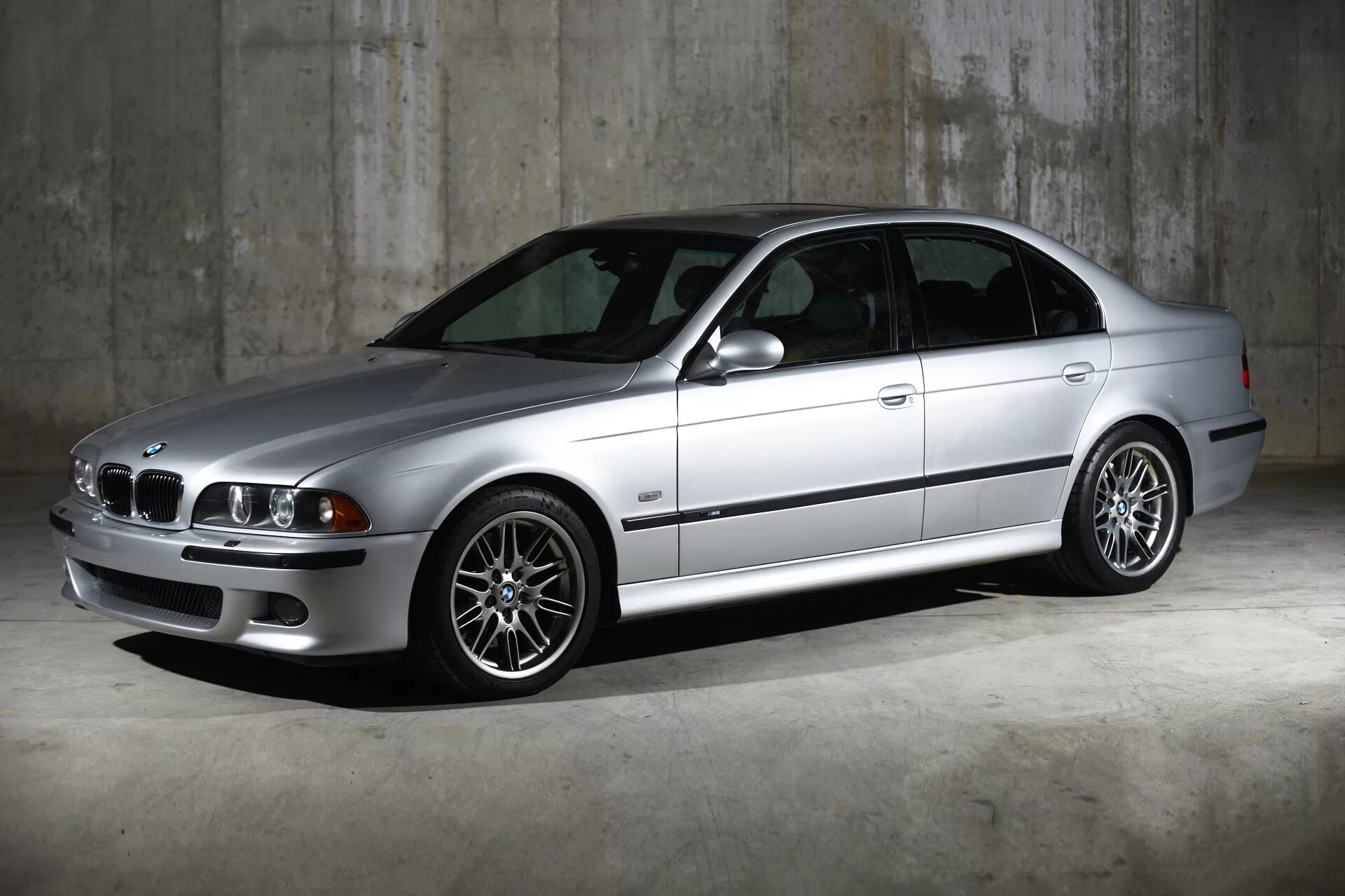 BMW m3 e39 2003. БМВ м5 2003. BMW m5 2003. BMW м3 2000.