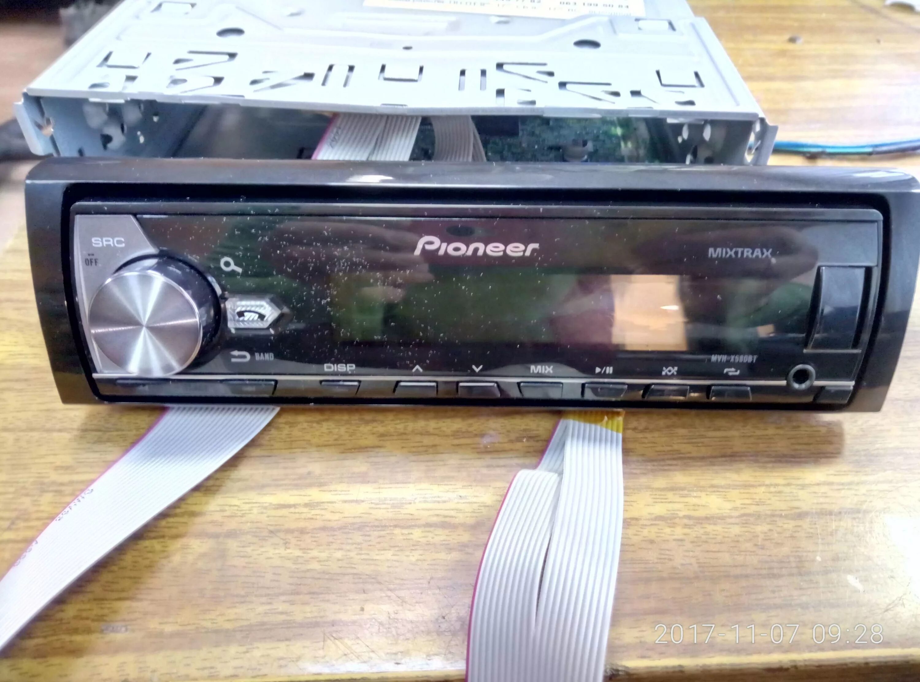 панель магнитолы. мицубиси лансер 10 панель магнитолы. паджеро 4 панель магнитолы. панелька на автомагнитолу jvc kd g321. панель магнитолы.