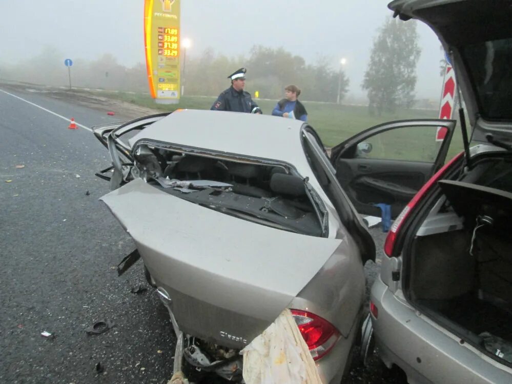 ДТП В Николаевском районе Ульяновской. Авария на м5 Ульяновская область Николаевский район. ДТП В Николаевском районе Ульяновской области. Авария Николаевский район. Дтп на николаевском