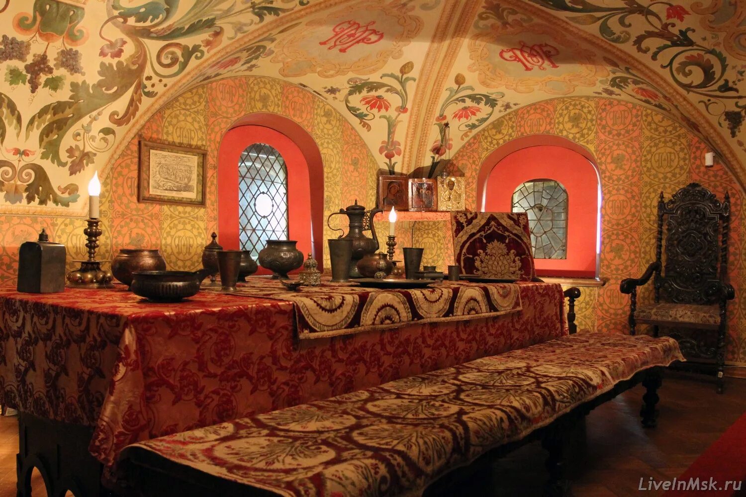 Где покои карпа. Где покои карпа. Дворец топкапы в стамбуле. Королевский дворец (белград). Теремной дворец ивана грозного.