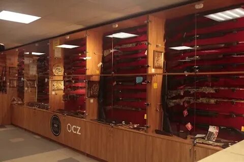 Охотник на сколковском оружейный магазин