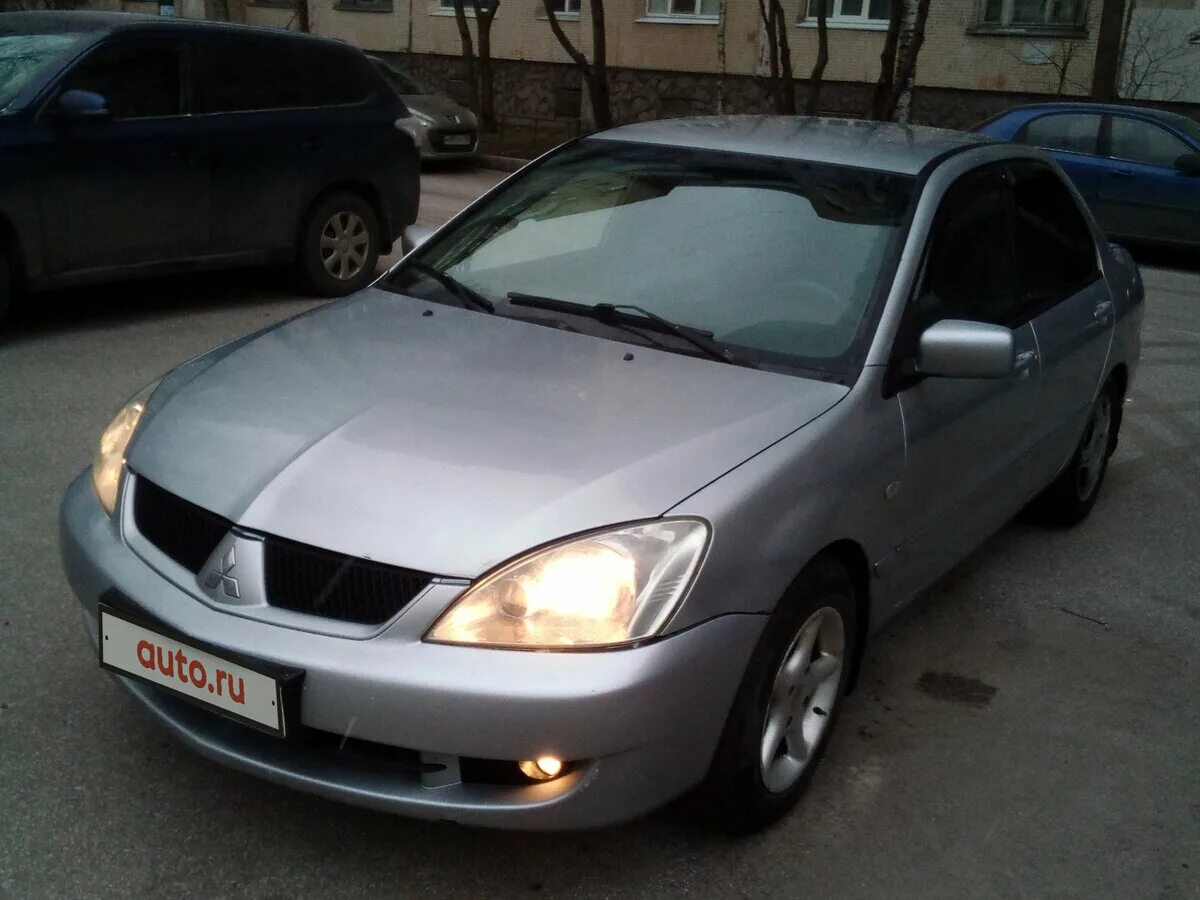 Mitsubishi Lancer IX (2007-) седан. Mitsubishi Lancer 9 рест до рест. Телевизор Лансер 2007 Рестайлинг. Лансер 9 цена бу.