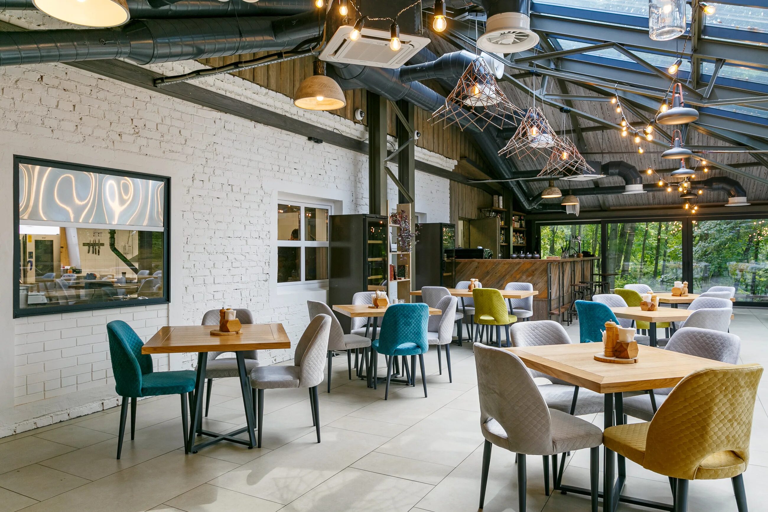 серпуховское шоссе таруса. серпуховское шоссе таруса. серпуховское шоссе таруса. отель велна эко. сеновал трактир таруса.