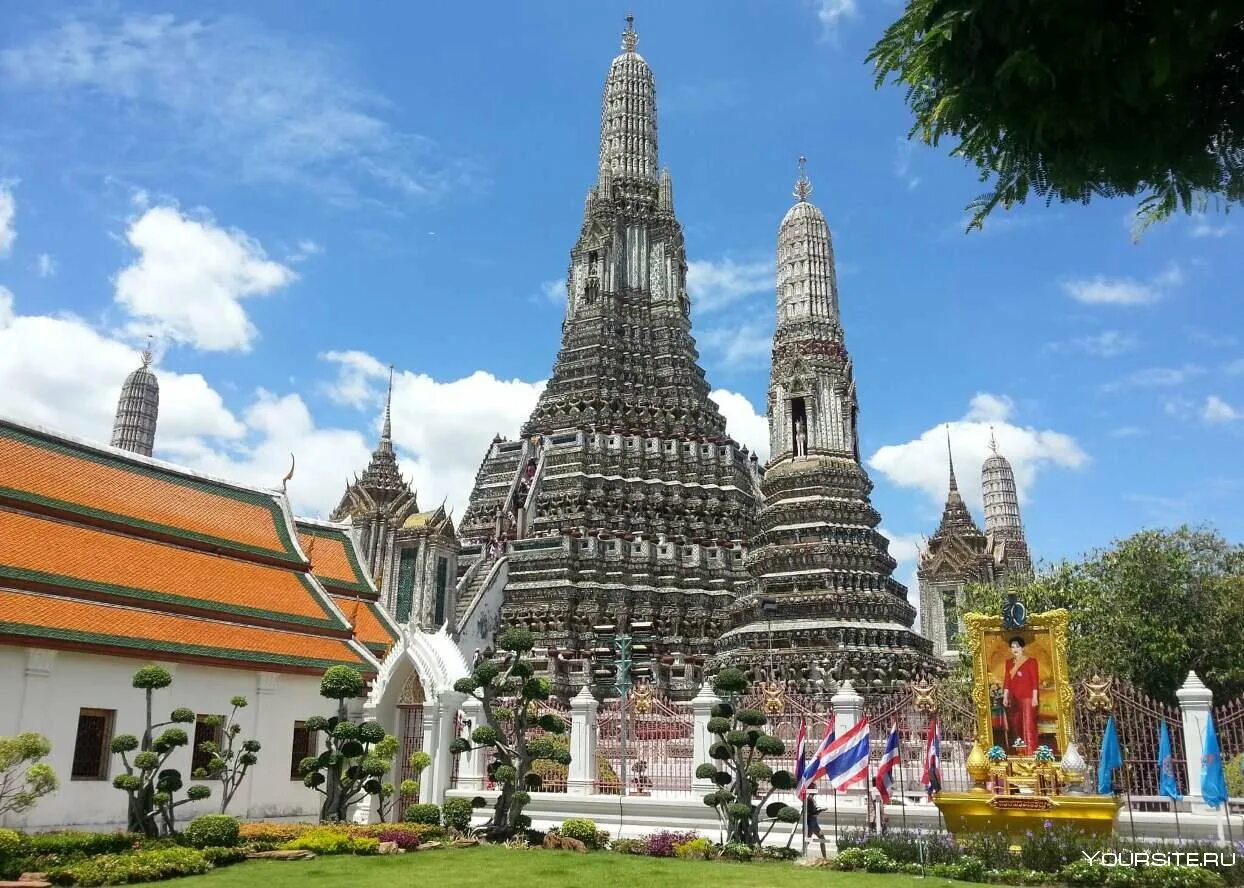 Ват Арун (храм утренней зари). Ват Арун Бангкок. Храм ват Арун (утренней зари), Бангкок, Таиланд.. Храм ват Арун.