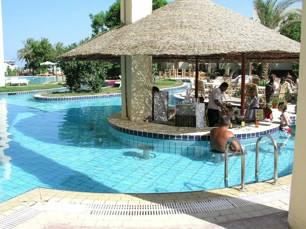 Пул бар. Бар в центре бассейна. "Pool Bar" +Тюмень. Takoradi Bar with Pool. Pool addresses