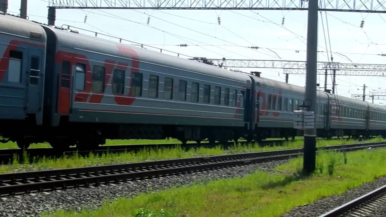 Поезд Ижевск-Санкт-Петербург. Электропоезд Ижевск Санкт-Петербург. Поезд 132г. Поезд 132г Ижевск Санкт-Петербург.