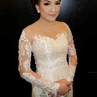 Video kebaya merah