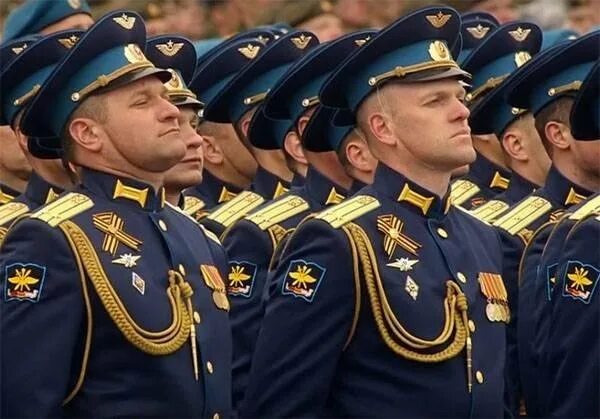 Фото парадной формы военных