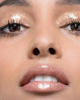 Face gloss