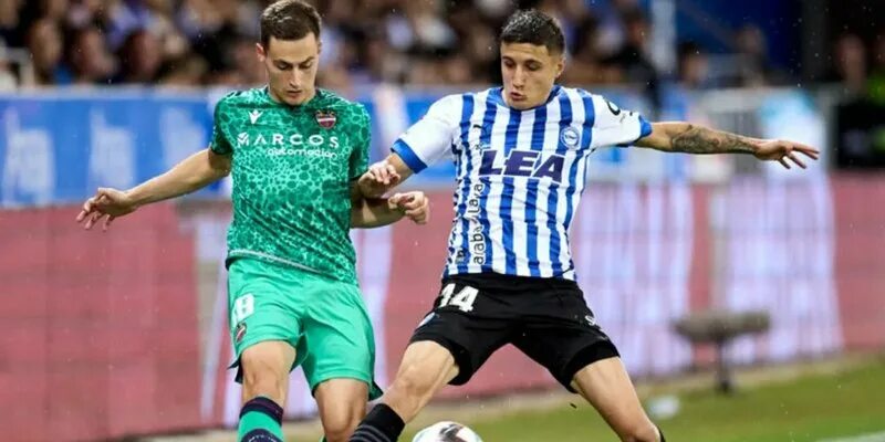 Леванте пабг. Футбольная команда леванте. Леванте барселона. Levante fc. Футбол леванте.