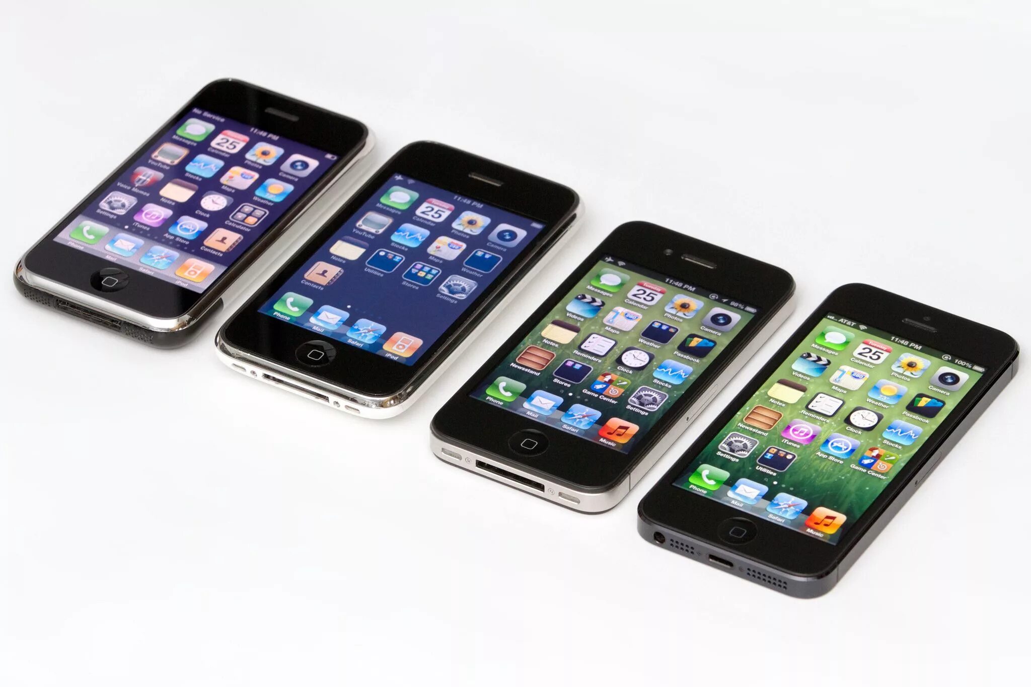 Iphone nsk. Iphone 1. Iphone 2g. Самый первый айфон iphone 2g. Iphone 2.