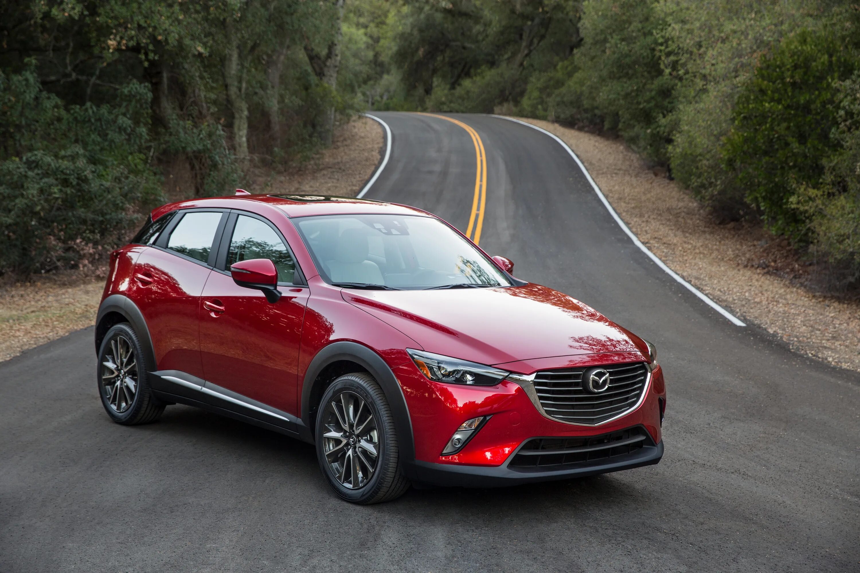 Три сх. Mazda CX-3 2015. Мазда cx3. Mazda CX 3 2017. Mazda cx3 2016.