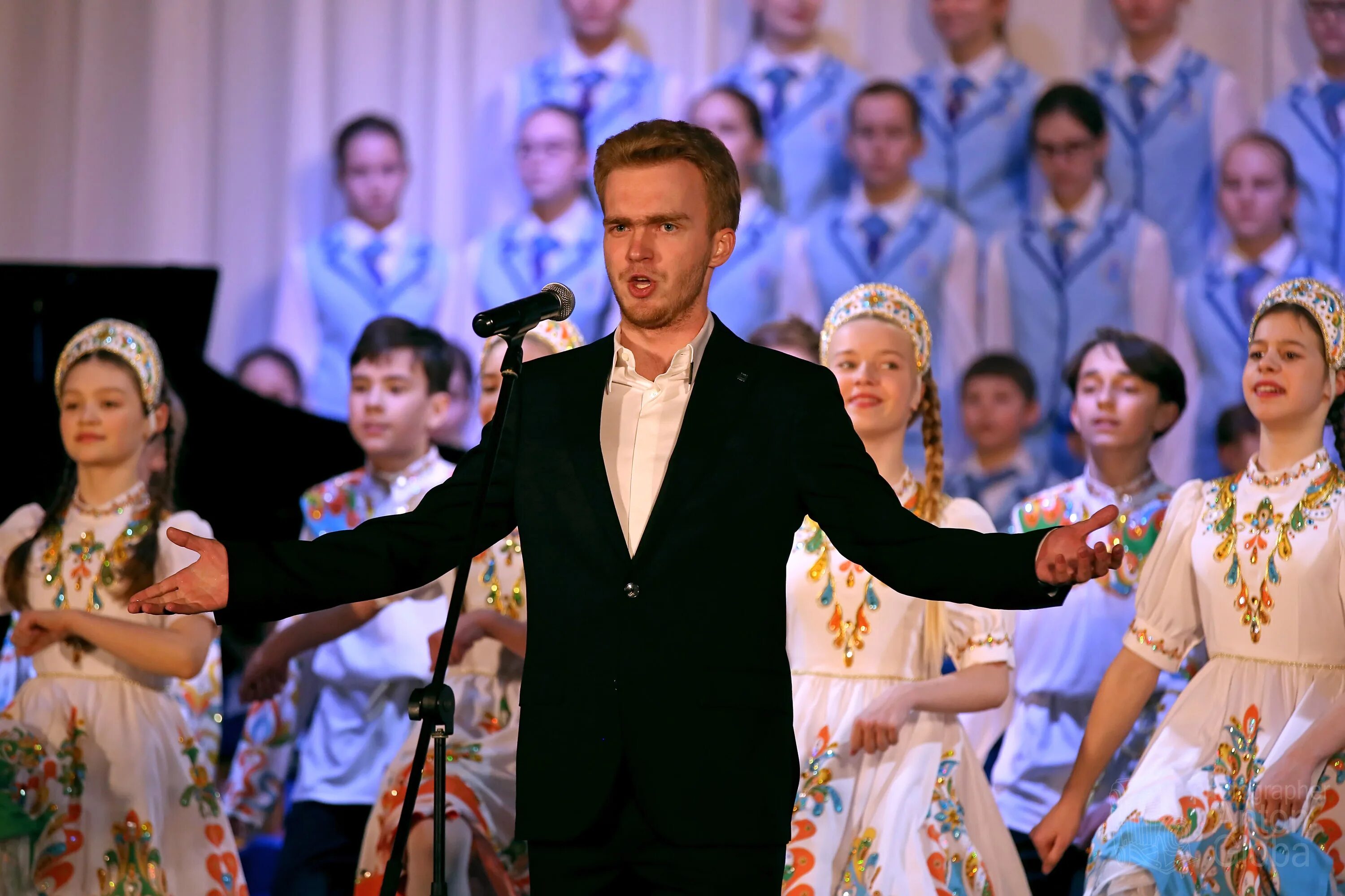 Полечка ансамбль локтева. Казачий ансамбль живая русь. Песня день рождения ансамбль. Поздравить с юбилеем группы. Песня день рождения ансамбль.