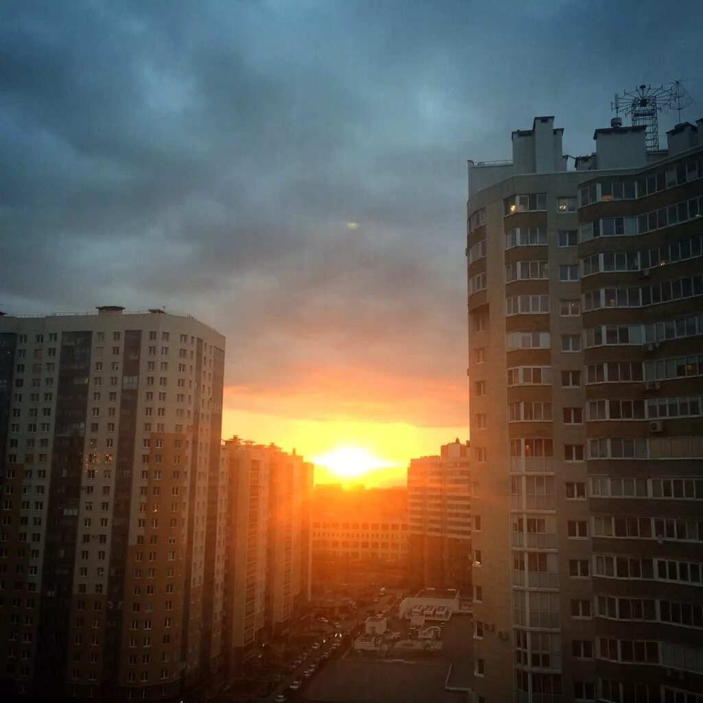 ул блохина дк красный октябрь. екатерины. ленинград каменноостровский проспект 1930. ленинград 1970 невский. красивые окна.