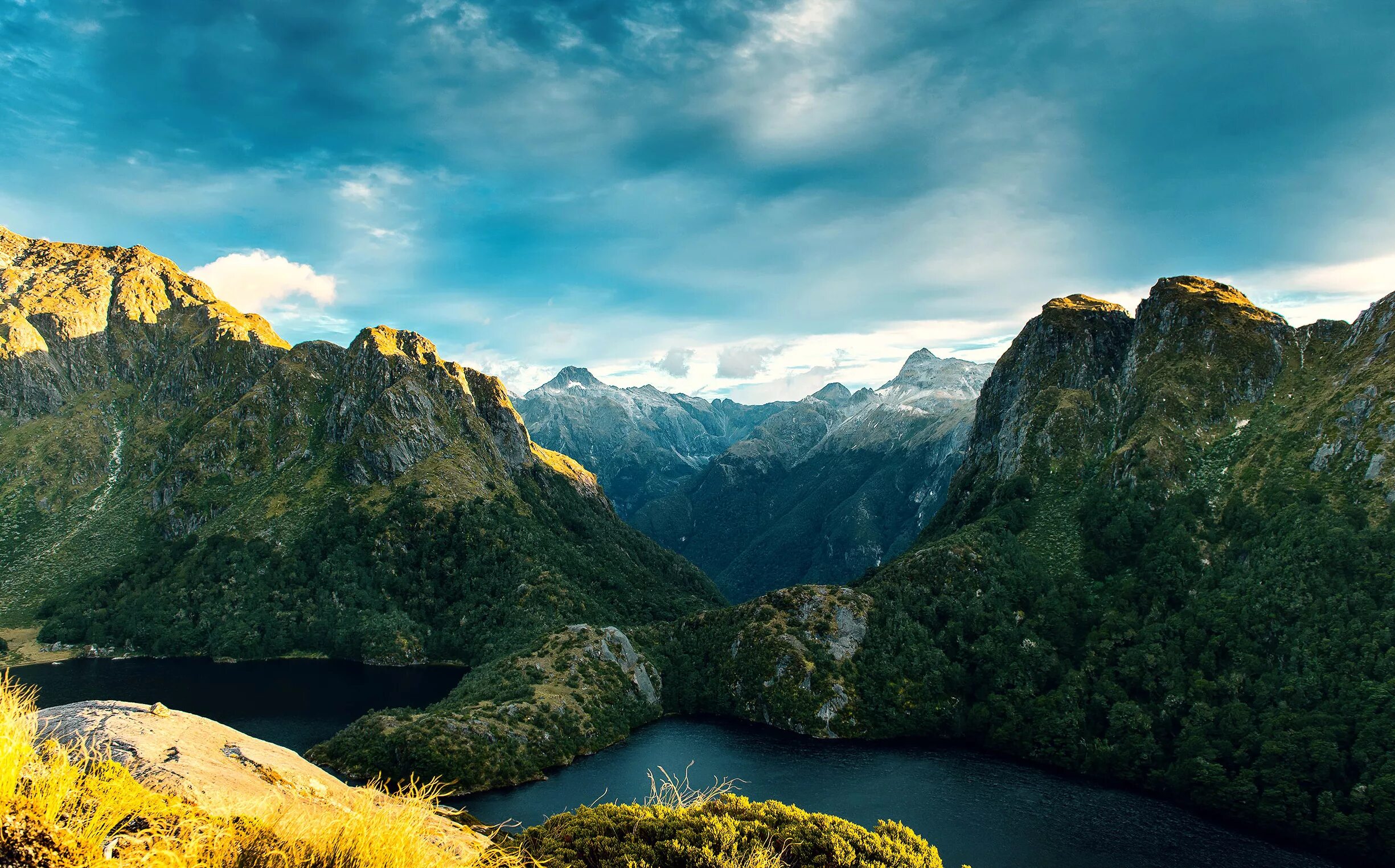 Национальный парк Фьордленд. Фьордленд новая Зеландия. Fiordland National Park New Zealand. Горы новая Зеландия 8к.