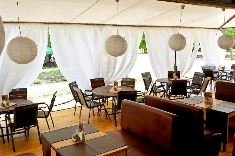 терраса таганрог. веранда риверсайд ресторан лужники. терраса таганрог мармелад. банкетный зал южная терраса севастополь. гостиница темиринда таганрог конференц зал.