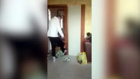 Сын избил отца