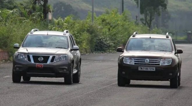 Рено дастер и ниссан террано. Nissan terrano и renault duster. Рено дастер vs ниссан террано. Рено дастер и ниссан террано. Ниссан террано и рено дастер сравнение.