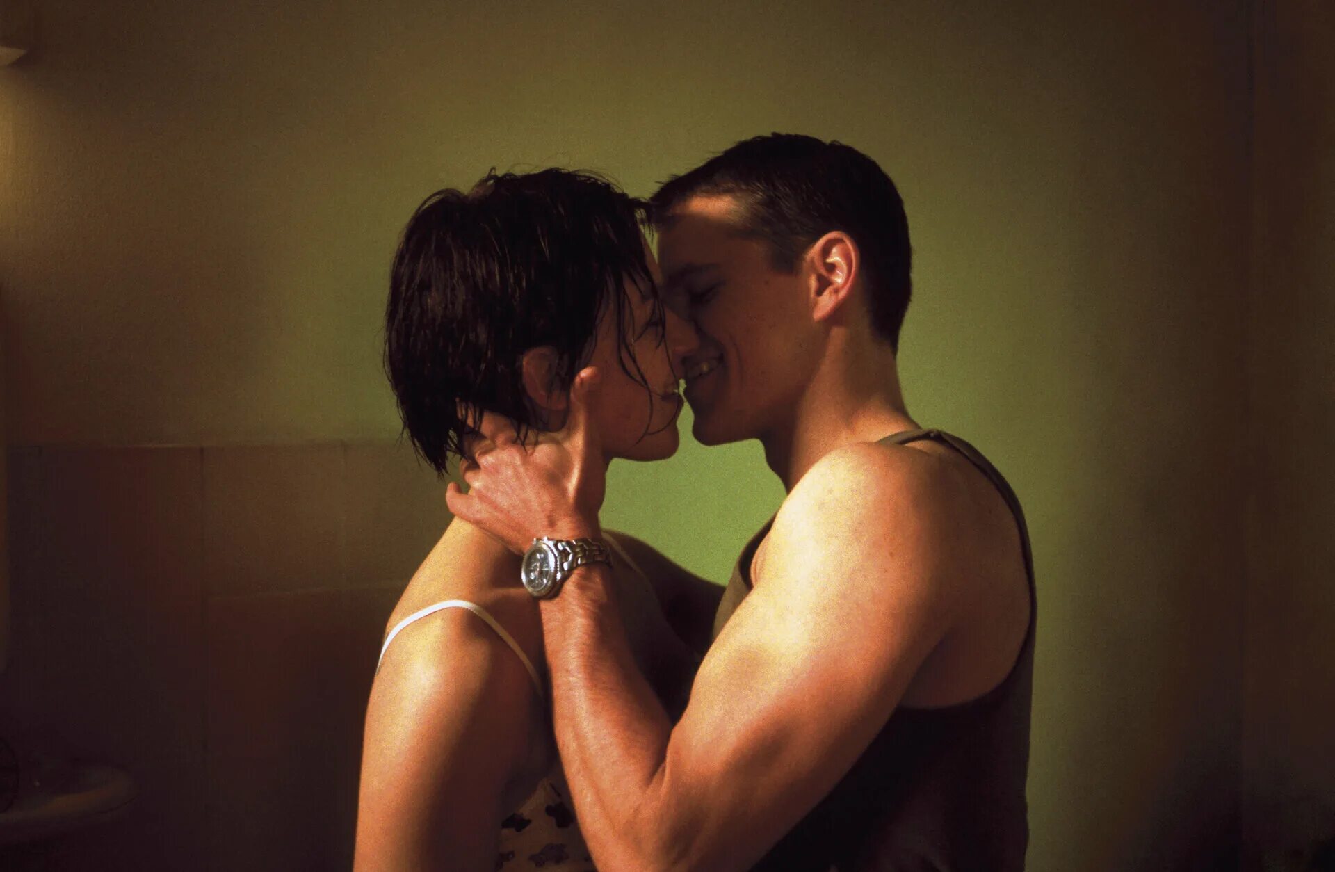 Идентификация борна the bourne identity, 2002. Идентификация борна (2002). Мэтт дэймон идентификация борна. Джейсон борн 2002. Джейсон борн 2002.