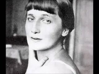Я не любви твоей прошу стих. Я не любви твоей прошу песня. Я не любви твоей прошу песня. Я не любви твоей прошу песня. Ахматова а.