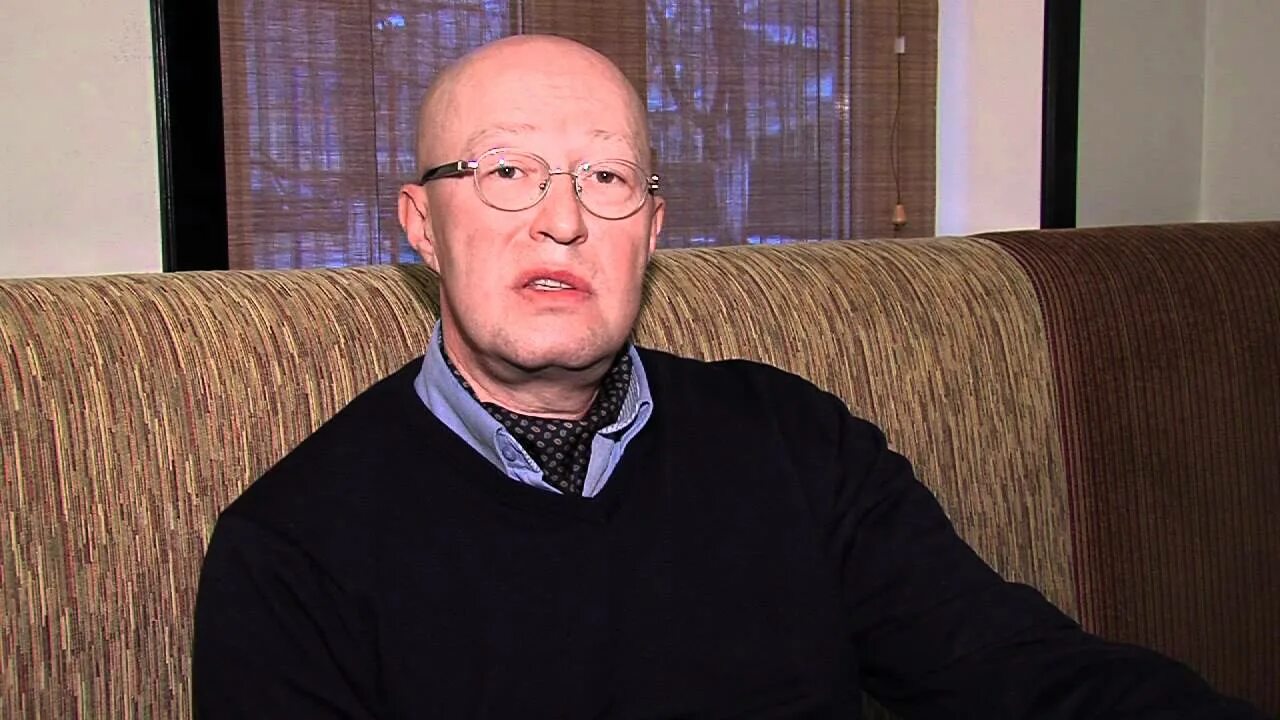 Соловей на ютубе последний выпуск. Константин юрьевич крылов. константин крылов семья. константин крылов дочери. константин крылов соловей.