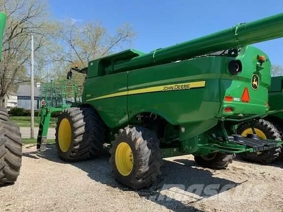 S 690. Комбайн джон дир s670i. расход топлива комбайна джон дир s690.