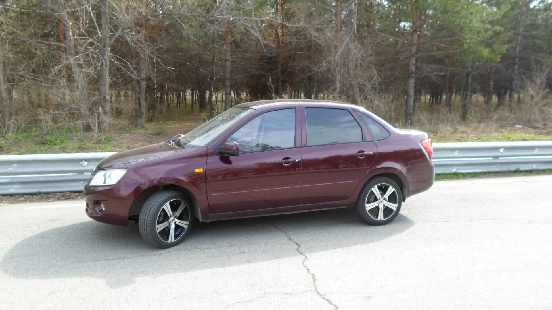 гранта цвет портвейн. лада 219110 гранта лифтбек. лада гранта 2190 портвейн. лада гранта портвейн 192.