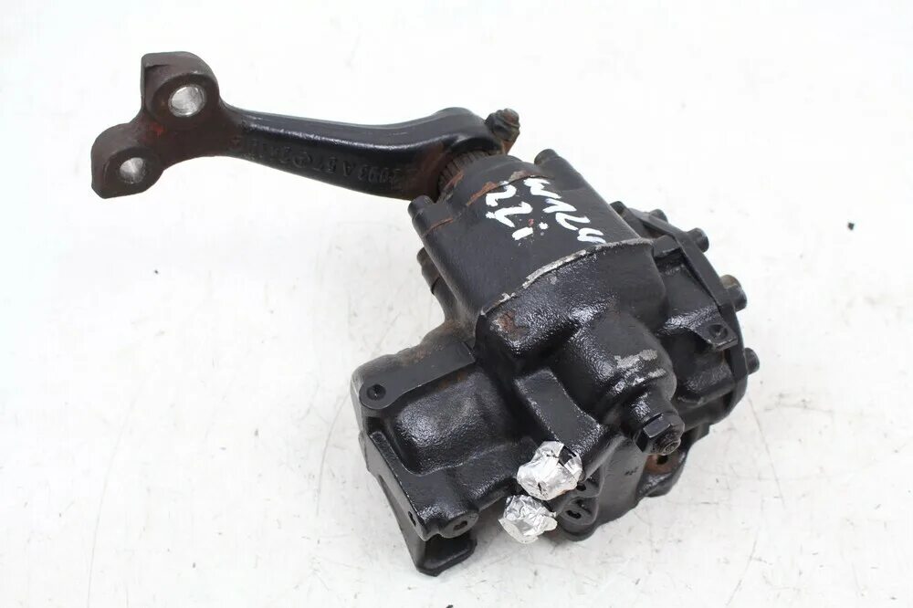 Рулевое управление мерседес w124. Рулевая колонка мерс 124. Тяга рулевая w124. Рулевая колонка мерс 124. Рулевой редуктор мерседес 124.