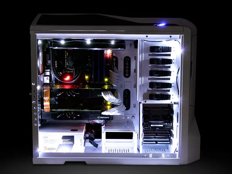 Системный блок NZXT. Блок системный АМД 2400. Компьютерный корпус NZXT Phantom 820. NZXT Phantom Noctua.